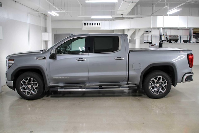 gmc sierra 1500 2024 3GTUUDED1RG215727 image gmc sierra 1500 2024 3GTUUDED1RG215727 image